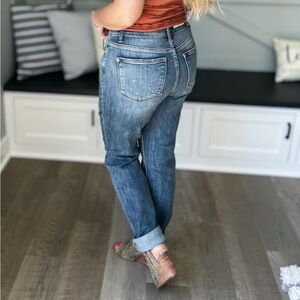 Judy Blue Bleach Splash Boyfriend Jeans